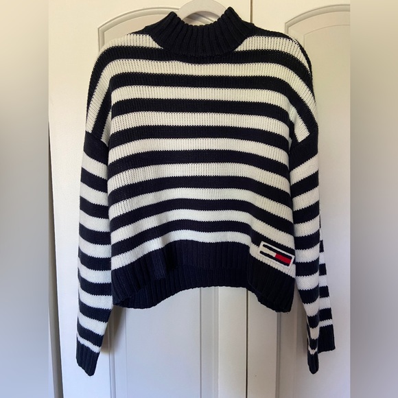 Tommy Hilfiger Tops - Tommy Jeans Hilfiger Women’s striped navy/cream mock neck sweater! Size XL!